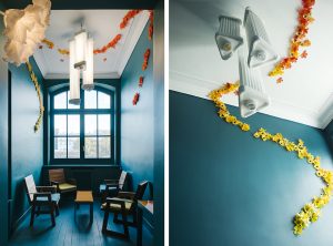 2017 – LES CANAUX, Paris – Installation ” Fissure Florale ” – Artistique installation on walls and ceiling, Maison des économies solidaires et innovantes.